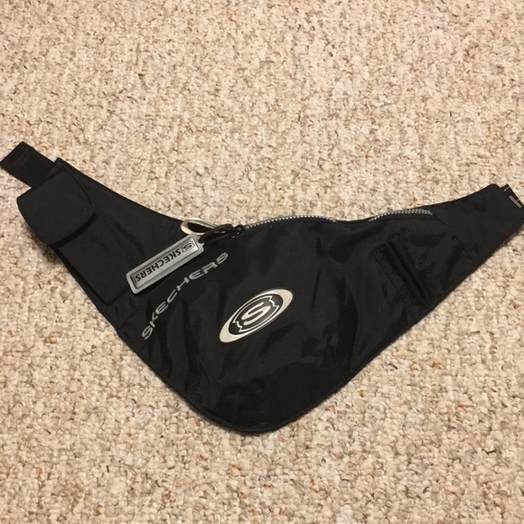 skechers fanny pack